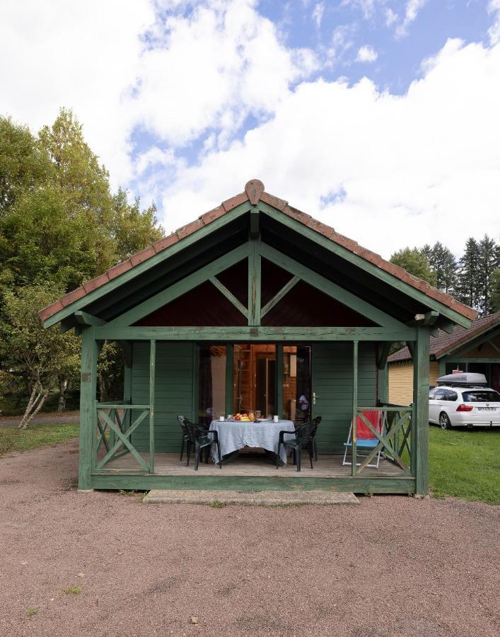 Camping Le Lac Des Sapins Cublize Exterior foto