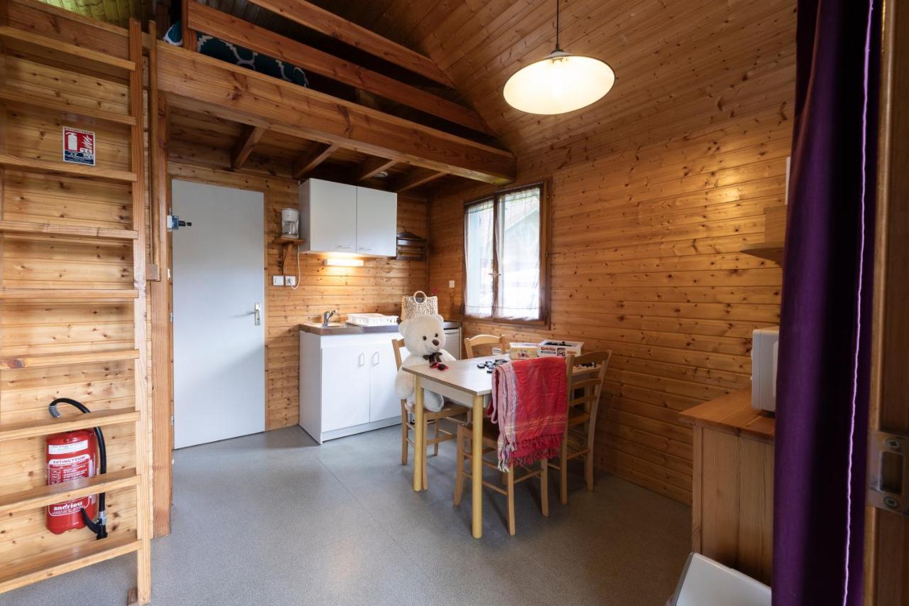 Camping Le Lac Des Sapins Cublize Exterior foto