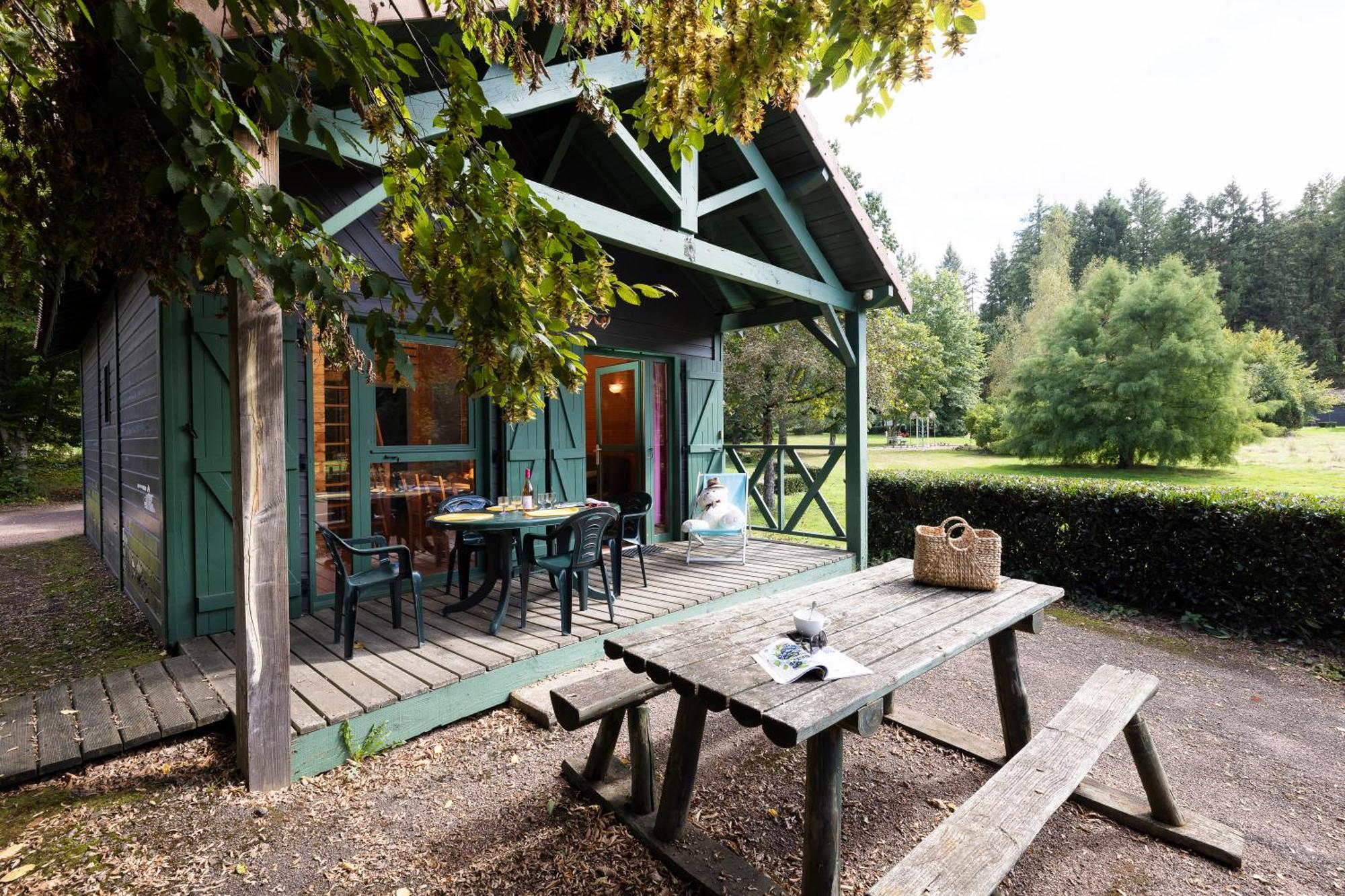 Camping Le Lac Des Sapins Cublize Exterior foto